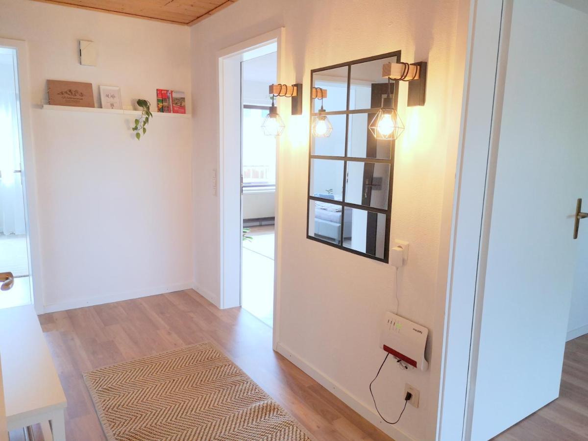 Family-Apartment Mit Balkon, Kueche, Parkplatz & Waschmaschine Ofemburgo Exterior foto